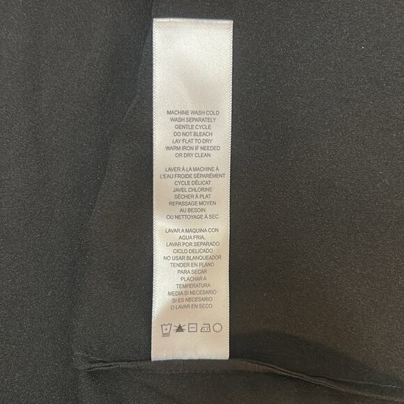 Frame Silky V-Neck Blouse - Picture 6 of 6